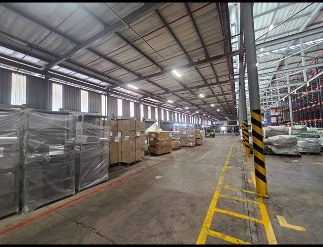 20,000M² WAREHOUSE FOR SALE IN PROSPECTON INDUSTRIAL